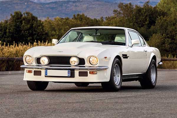 20260528-2aston-martin-v8-vantage-v580.jpg