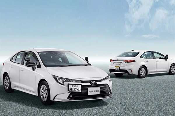 20260611-2corolla-manual.jpg