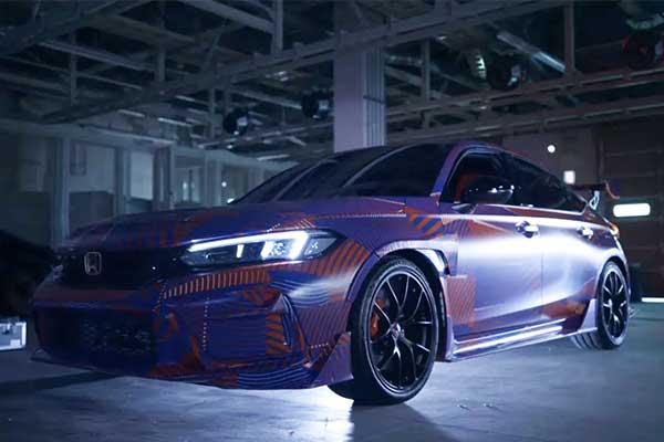 20260702-3honda-civic-type-r-hrc-track-edition.jpg